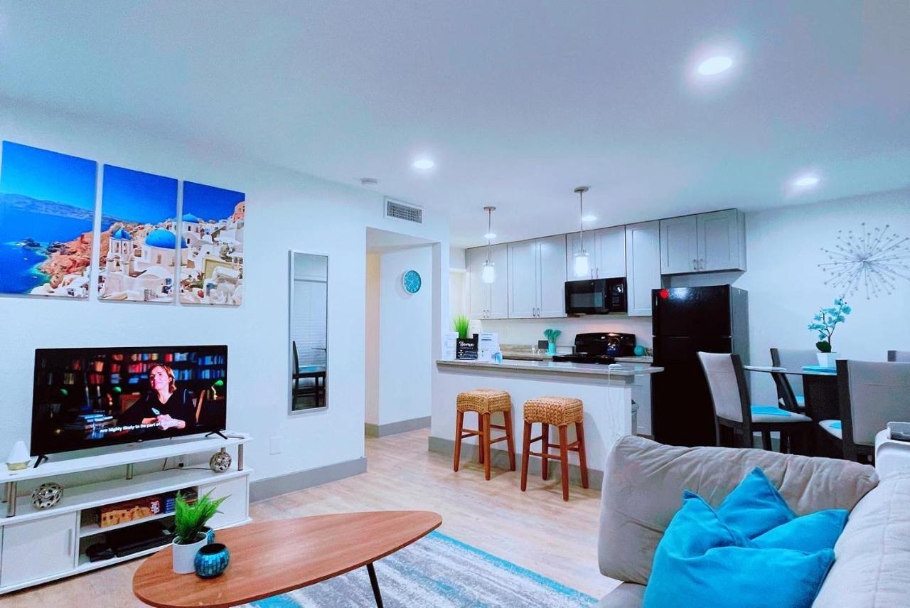 Modern Santorini Suite Houston Nrg Tmc Luxurious Walkable Εξωτερικό φωτογραφία