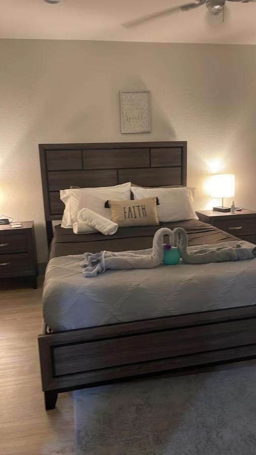 Modern Santorini Suite Houston Nrg Tmc Luxurious Walkable Εξωτερικό φωτογραφία